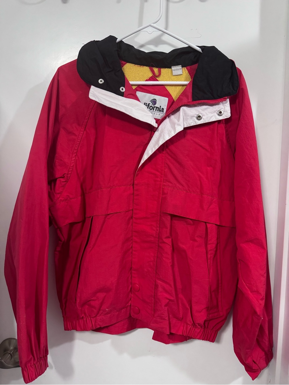Vintage Red Windbreaker Jacket with Hood